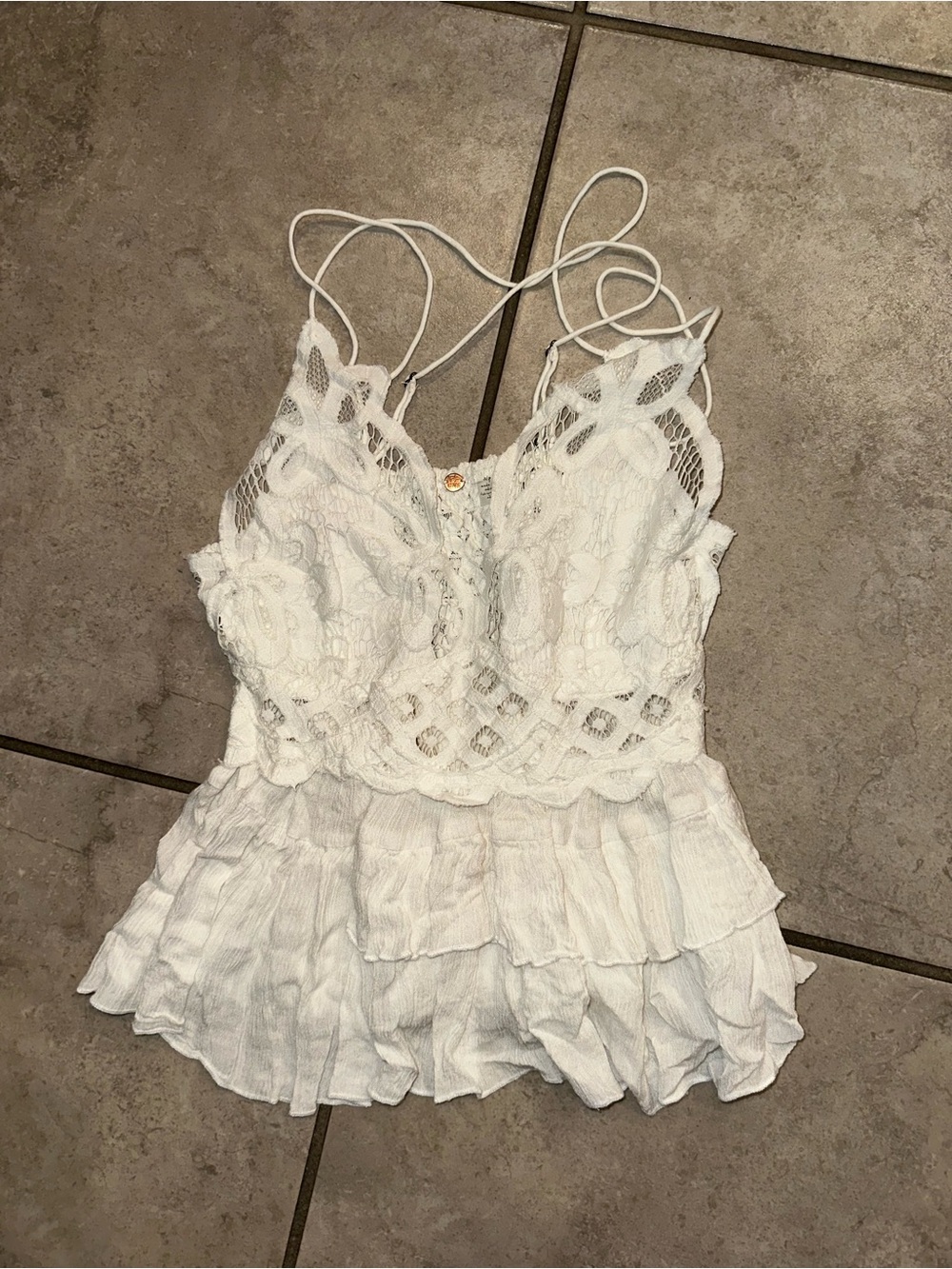 Free People White Lace Ruffle Tank Top - Picture 1 of 3